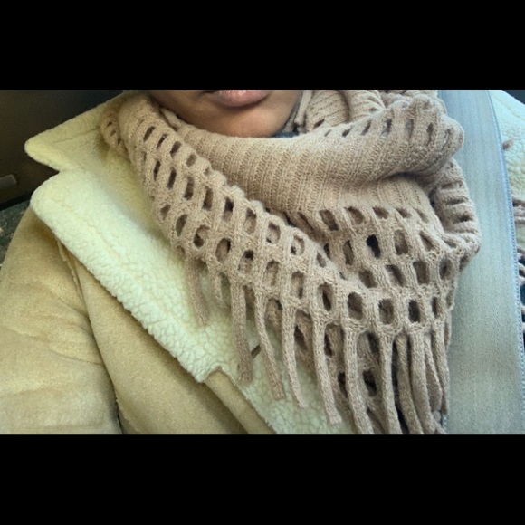 Scarf - Picture 3 of 3